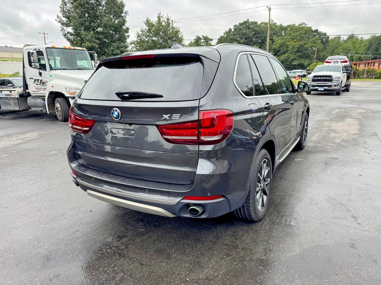2017 BMW X5 xDrive35I - zdjęcie 3