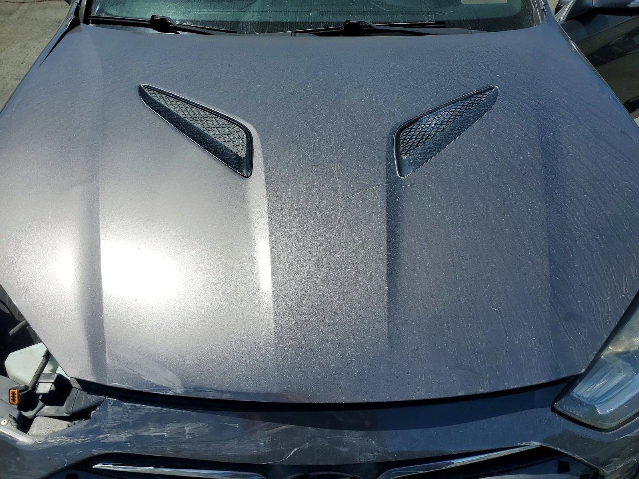 2013 Hyundai Genesis Coupe 3.8 Track - zdjęcie 11
