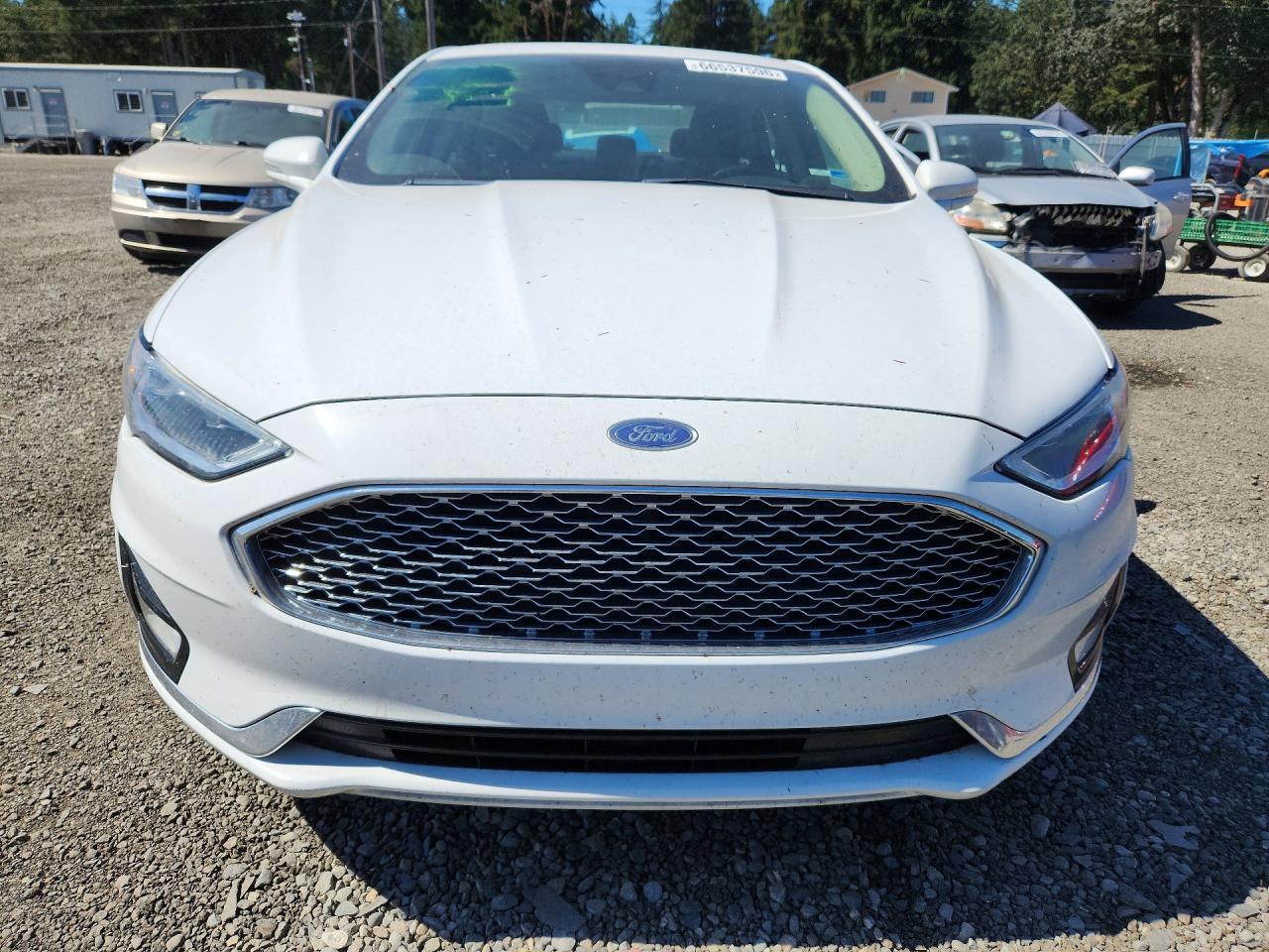 2020 Ford Fusion Titanium - zdjęcie 5