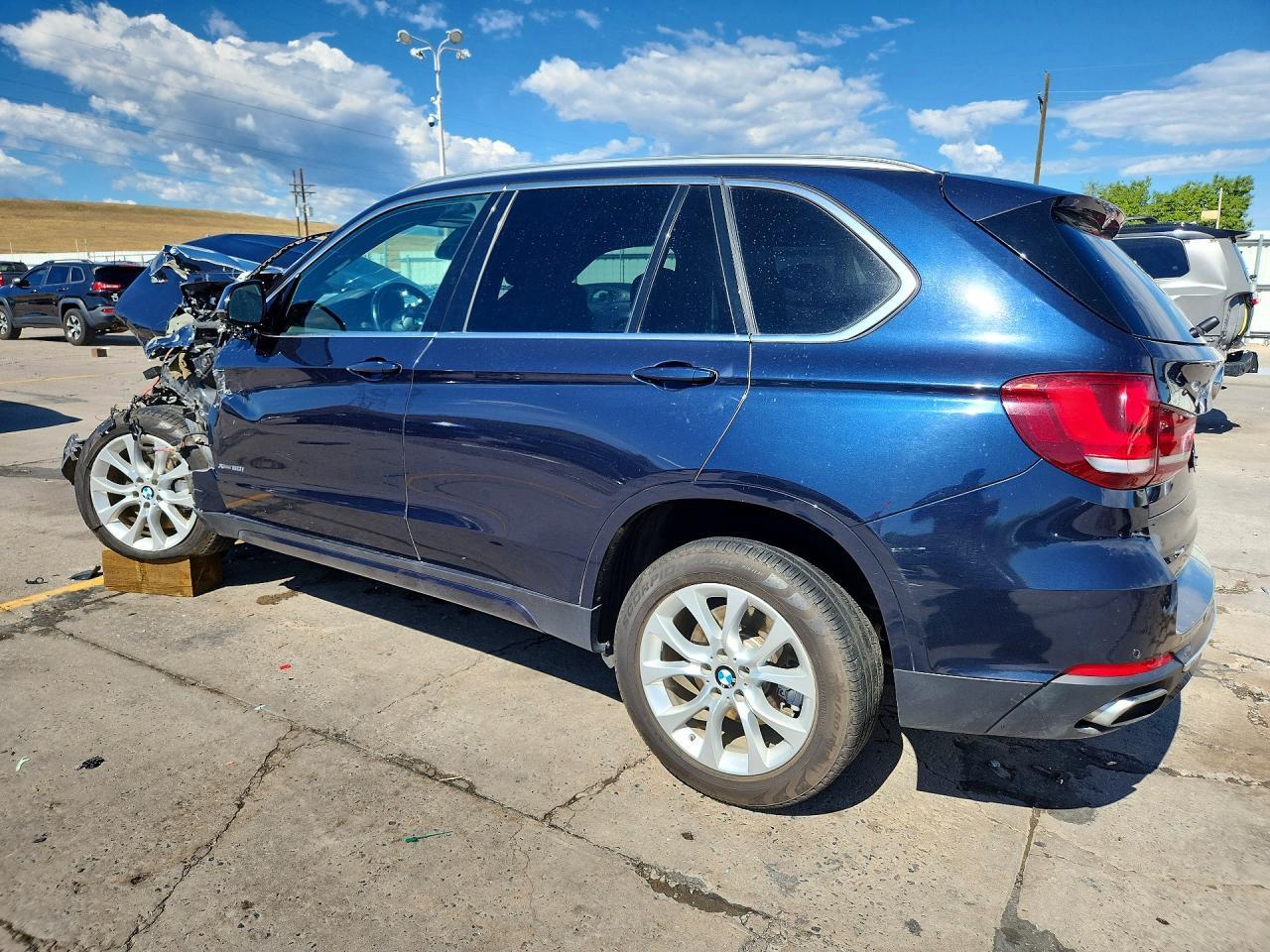 2018 BMW X5 xDrive50I - zdjęcie 2