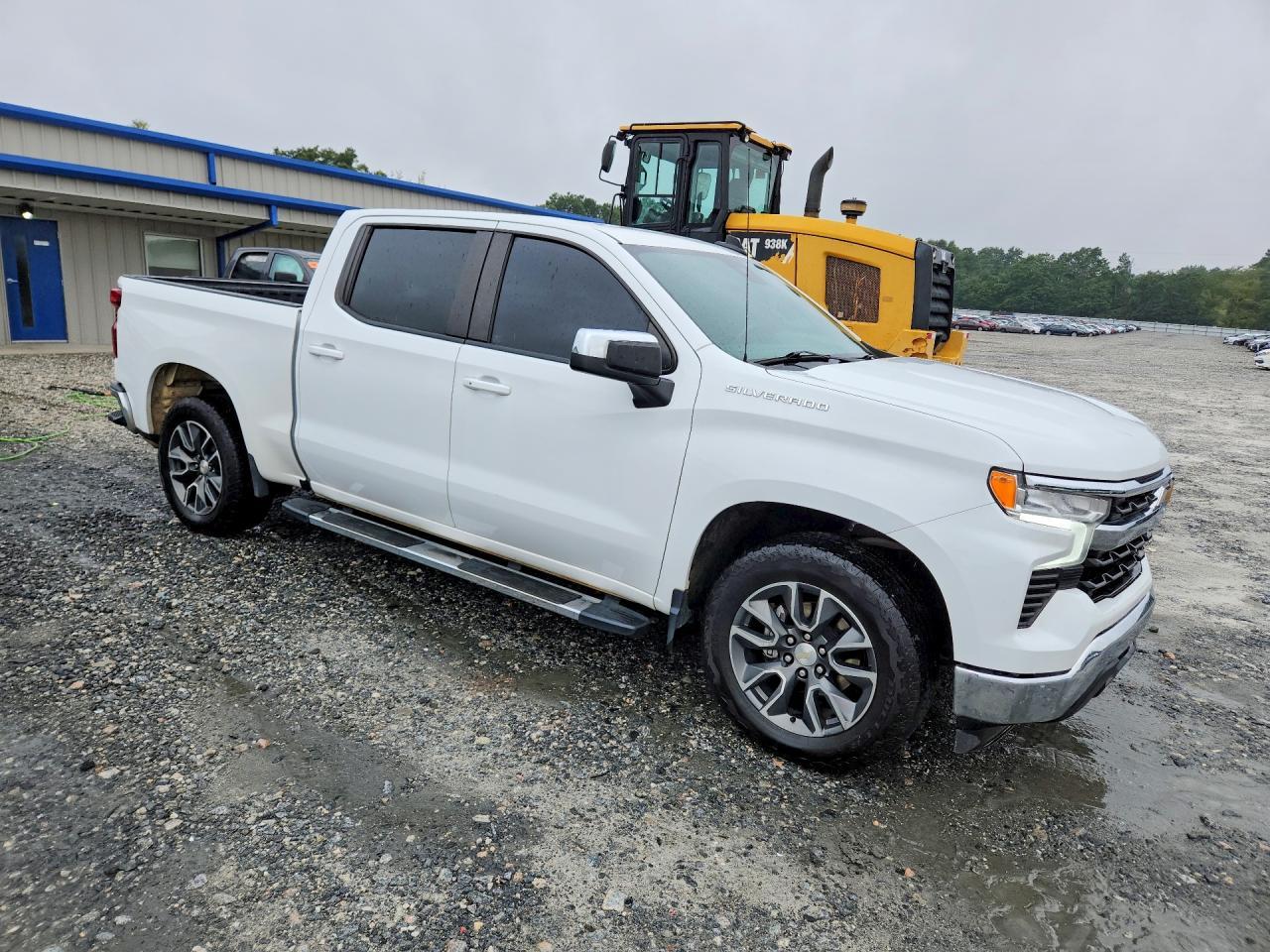 2023 Chevrolet Silverado C1500 Lt - zdjęcie 4