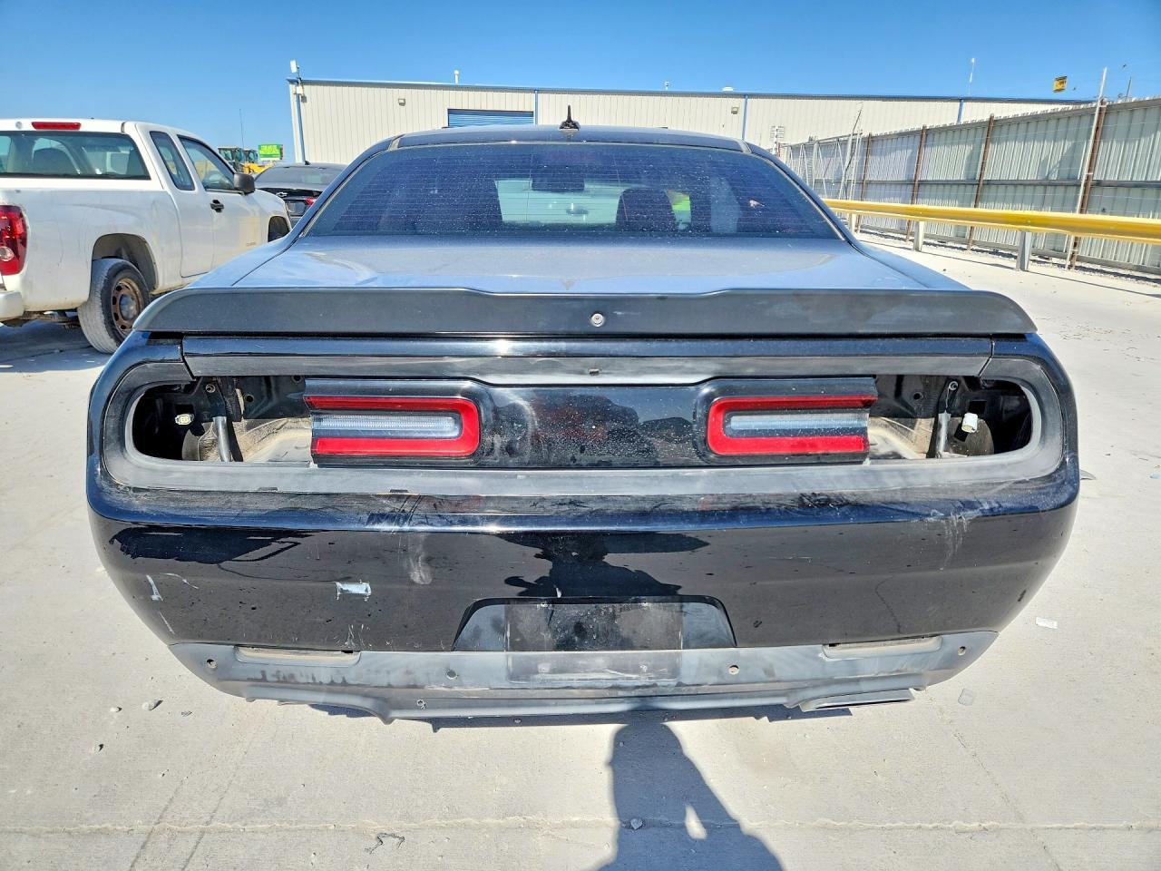 2016 Dodge Challenger R/T - zdjęcie 6