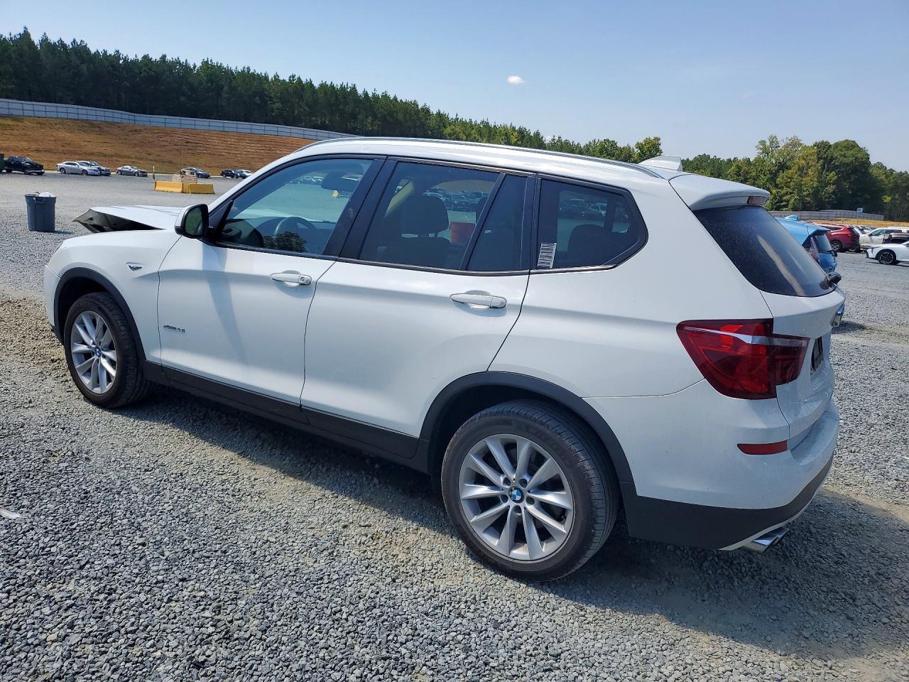 2016 BMW X3 xDrive28I - zdjęcie 2