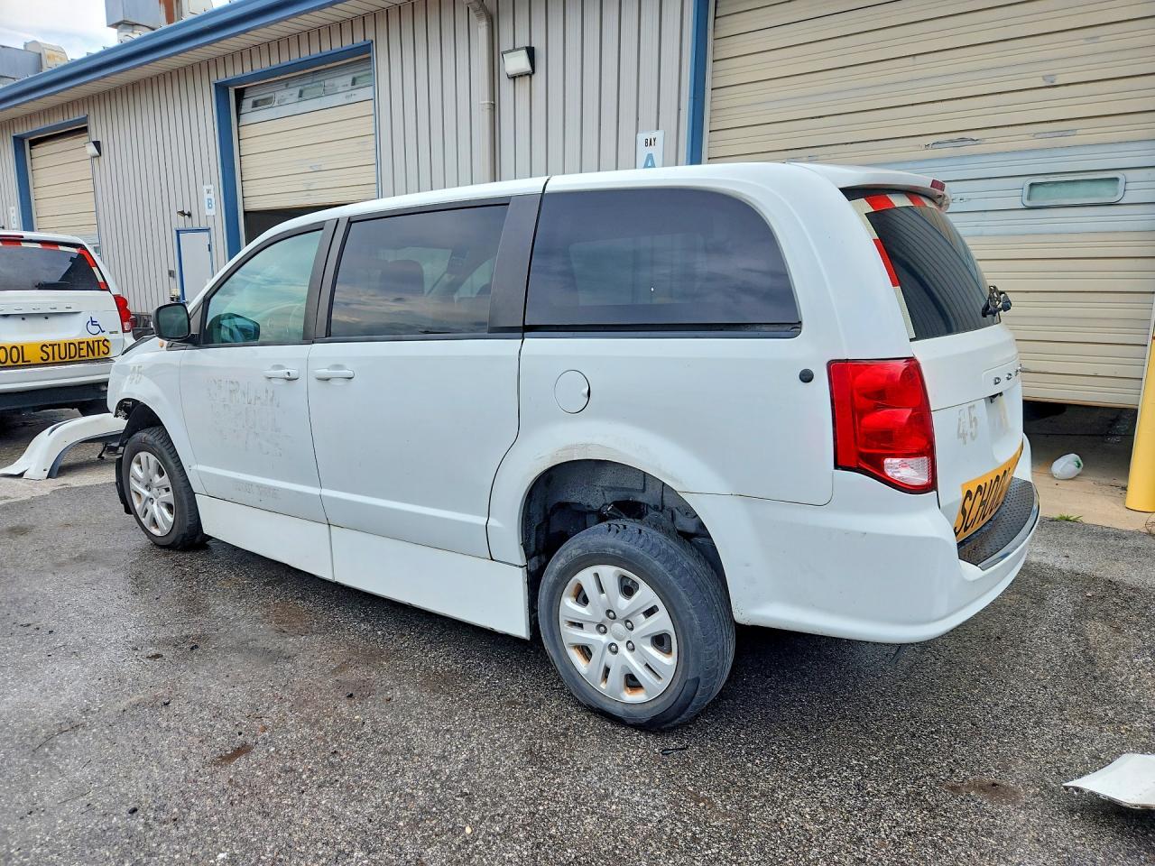 2018 Dodge Grand Caravan Se - zdjęcie 2