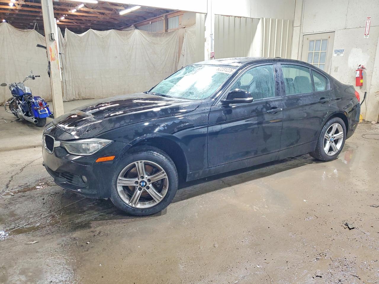 2014 BMW 328 I Sulev - zdjęcie główne