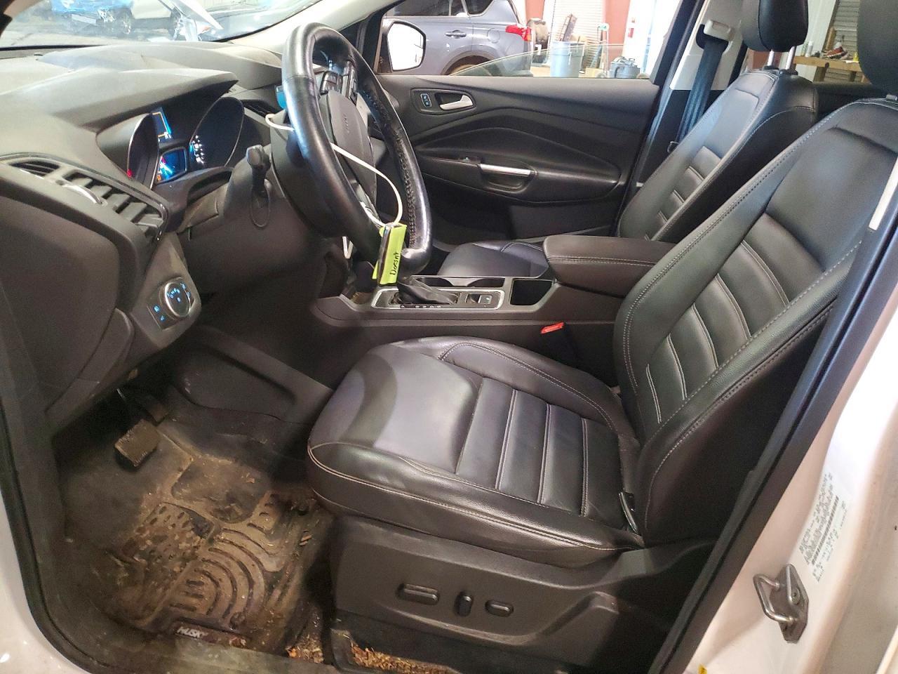 2019 Ford Escape Titanium - zdjęcie 7
