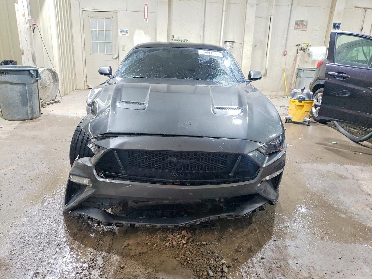 2020 Ford Mustang Gt - zdjęcie 5