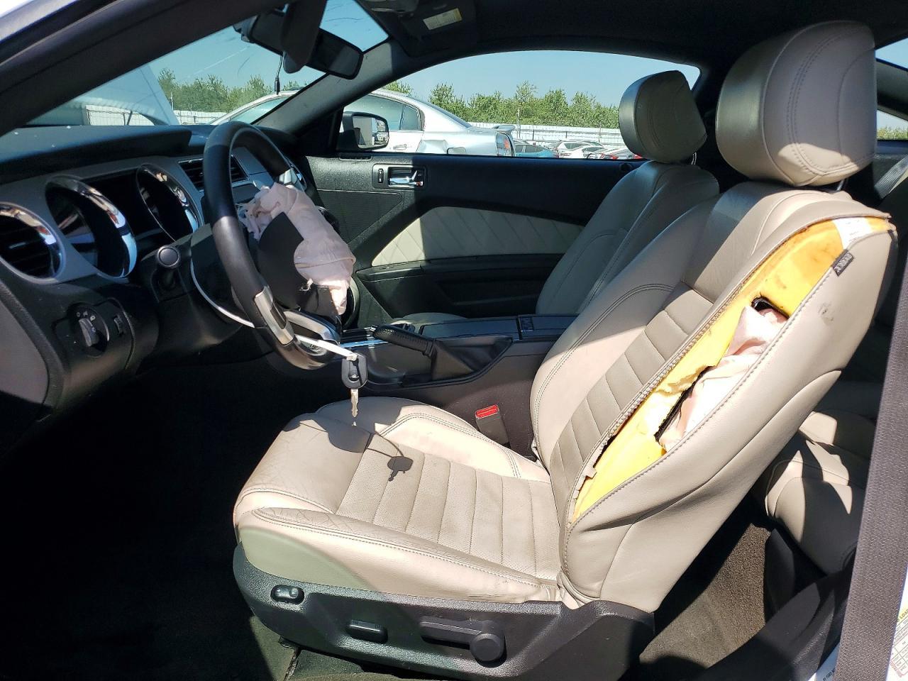 2014 Ford Mustang - zdjęcie 7