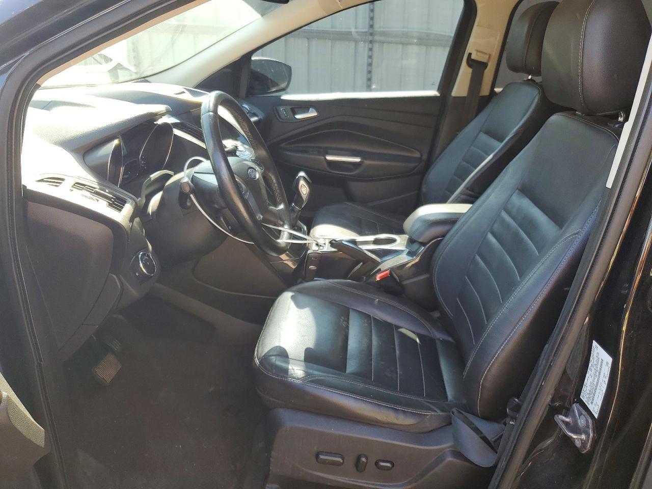 2014 Ford Escape Titanium - zdjęcie 7