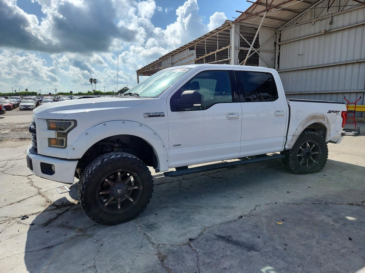 2016 Ford F150 Supercrew - zdjęcie główne