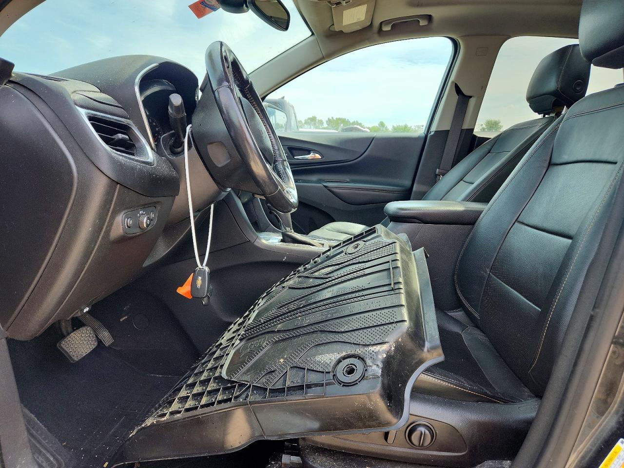 2020 Chevrolet Equinox Premier - zdjęcie 7