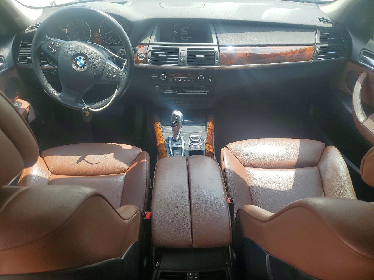 2013 BMW X5 xDrive35I - zdjęcie 8