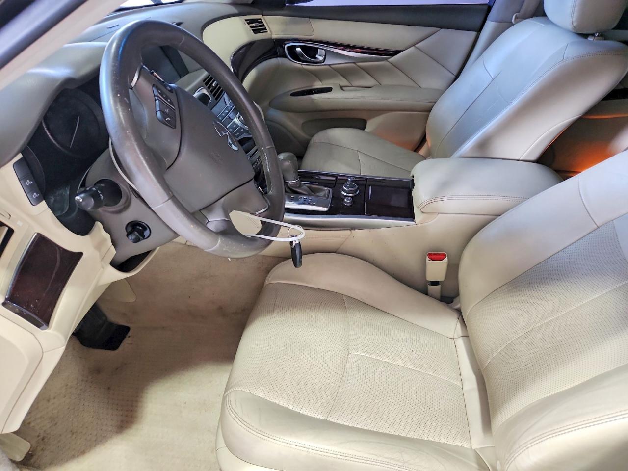 2015 Infiniti Q70L 3.7 - zdjęcie 7