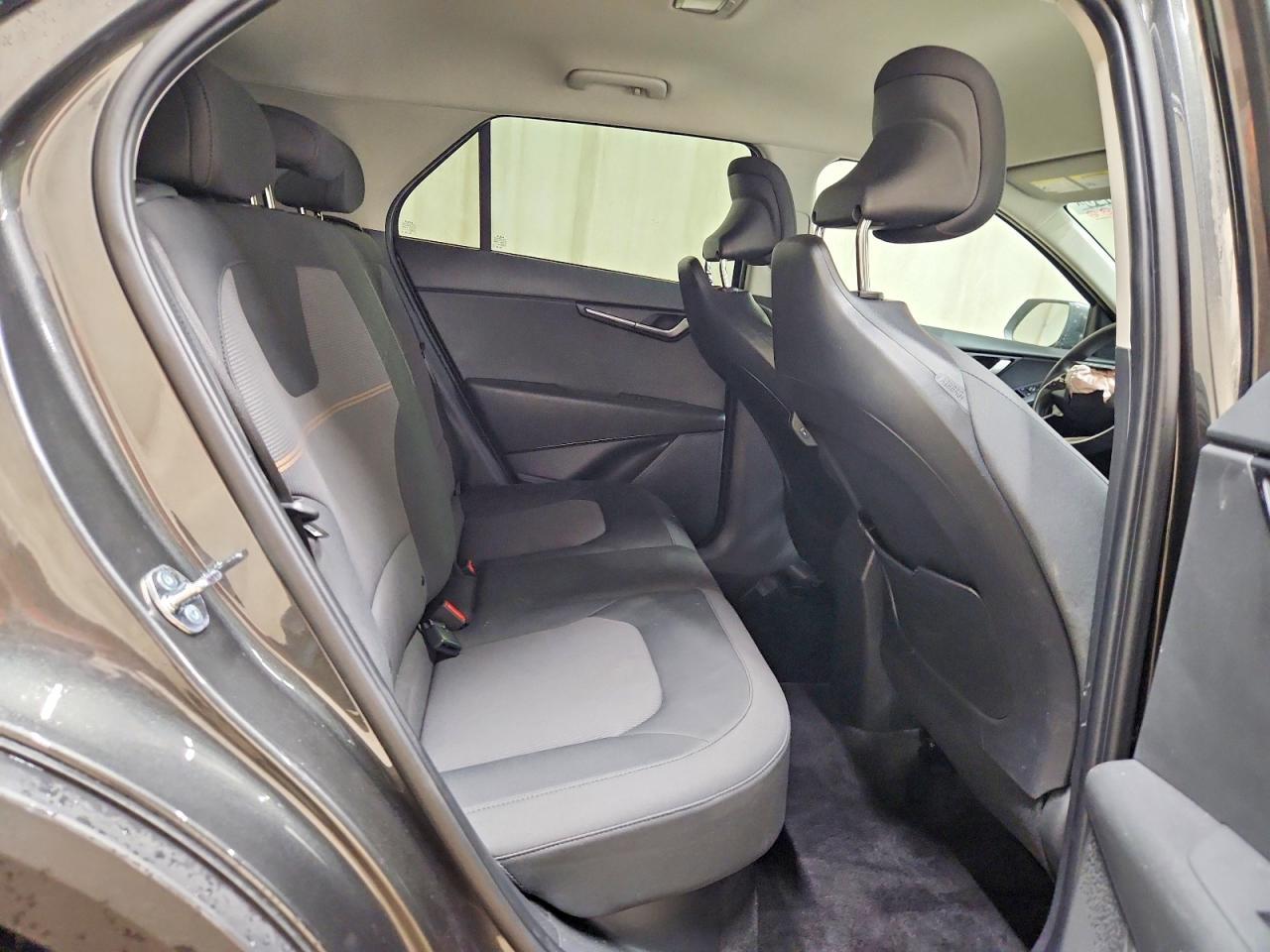 2026 Kia Niro Lx - zdjęcie 11