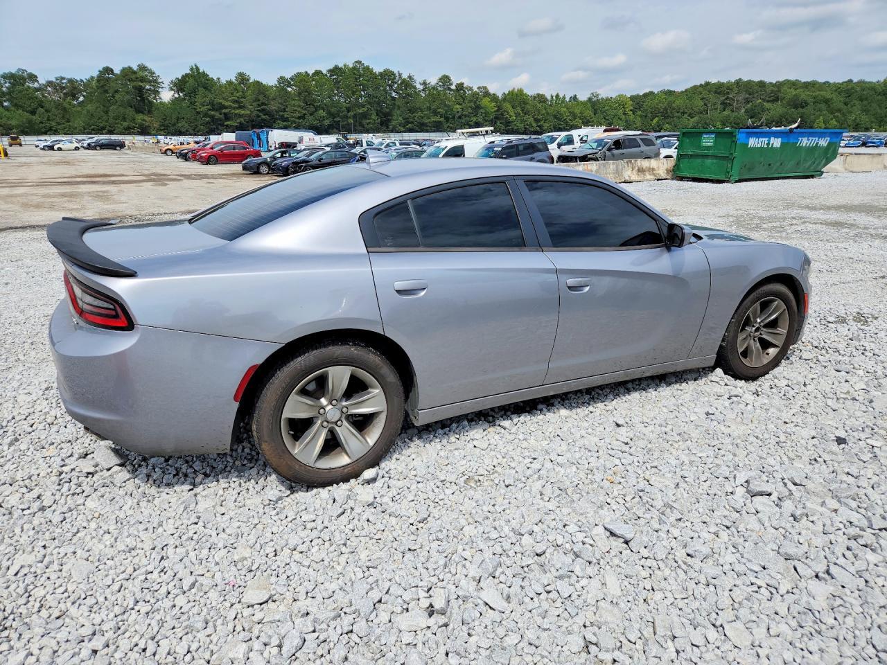 2016 Dodge Charger Sxt - zdjęcie 3
