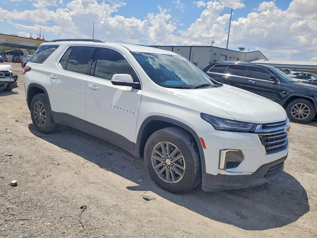 2023 Chevrolet Traverse Lt - zdjęcie 4