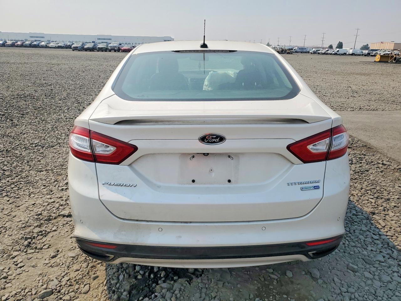 2014 Ford Fusion Titanium - zdjęcie 6