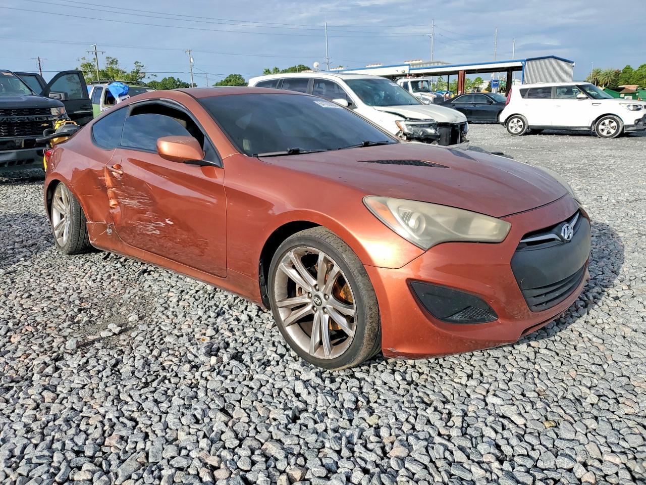 2013 Hyundai Genesis Coupe 2.0T Premium - zdjęcie 4