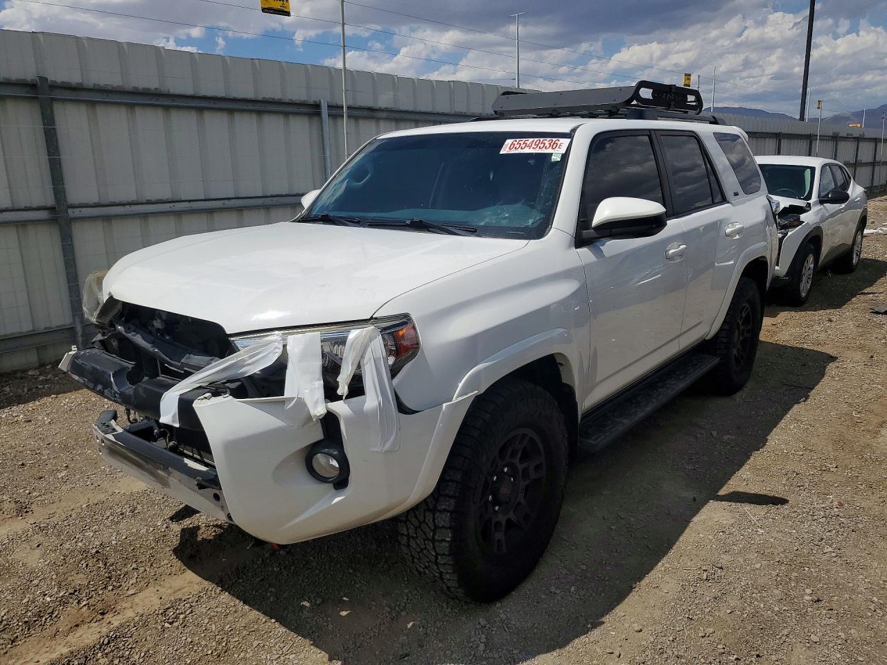 2017 Toyota 4Runner Sr5 - zdjęcie główne