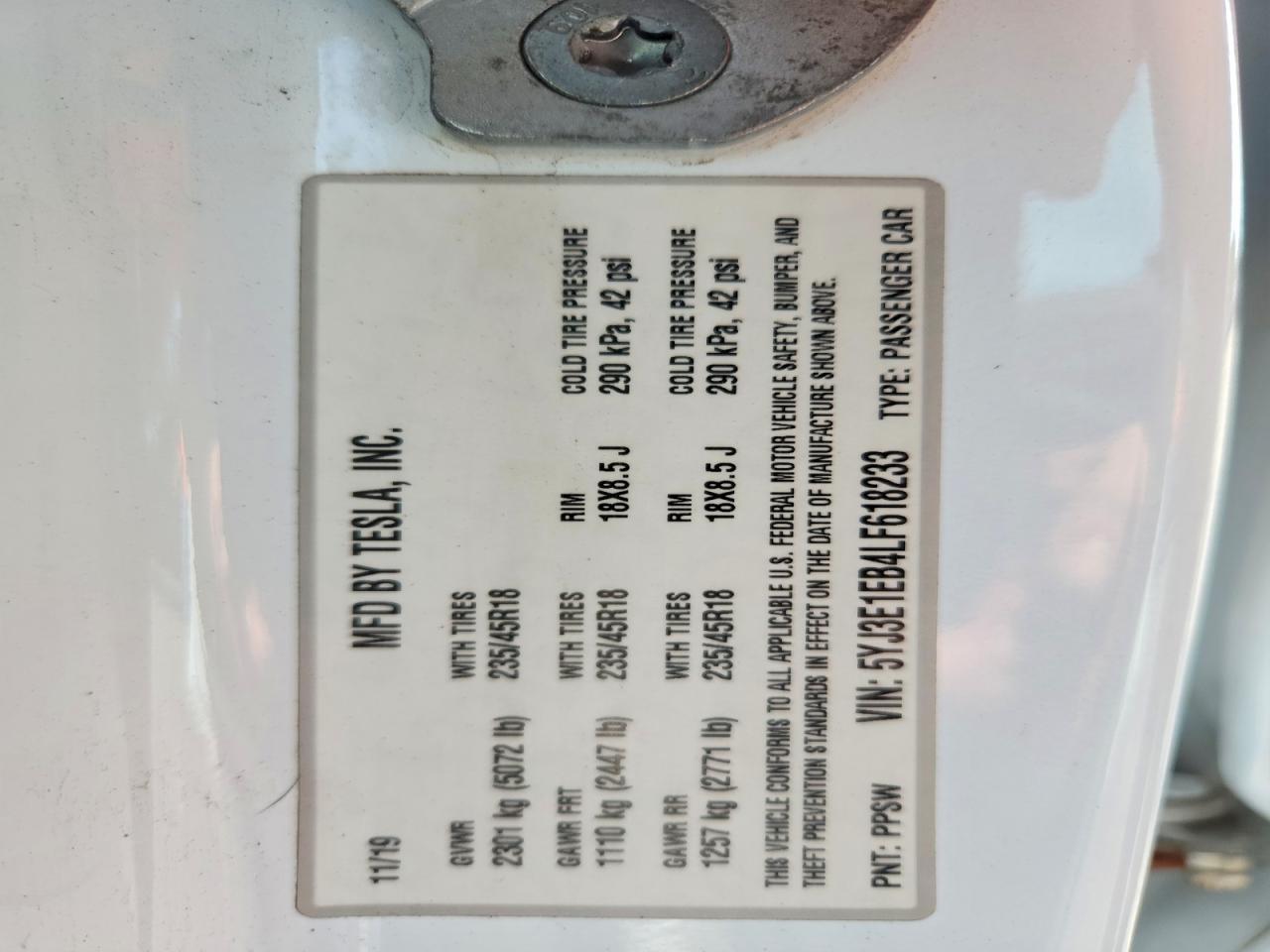 2020 Tesla Model 3 - zdjęcie 12