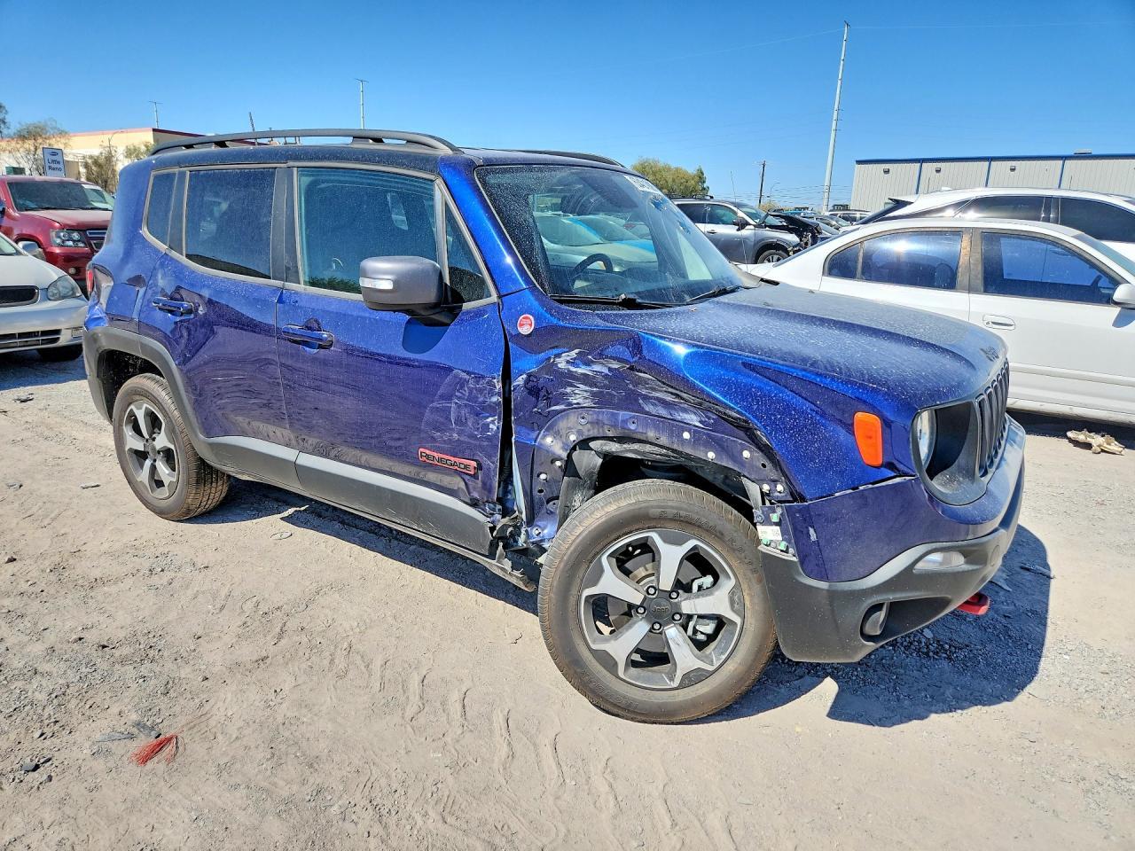 2019 Jeep Renegade Trailhawk - zdjęcie 4