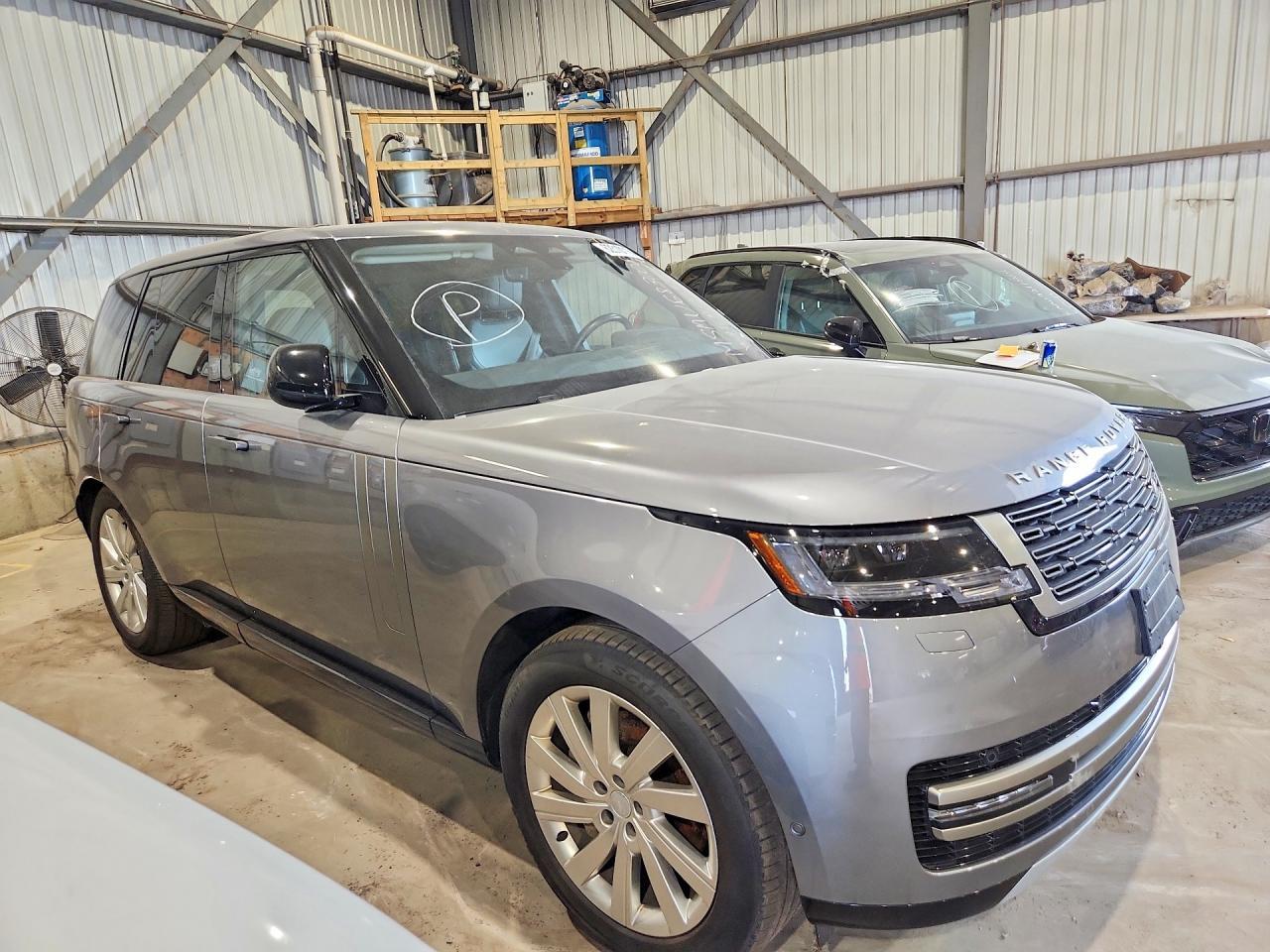 2025 Land Rover Range Rover Se - zdjęcie 4