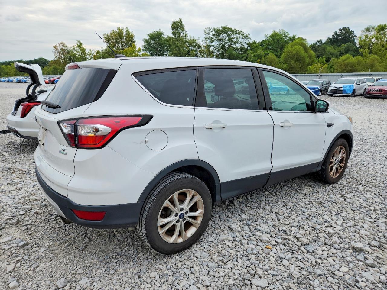 2017 Ford Escape Se - zdjęcie 3