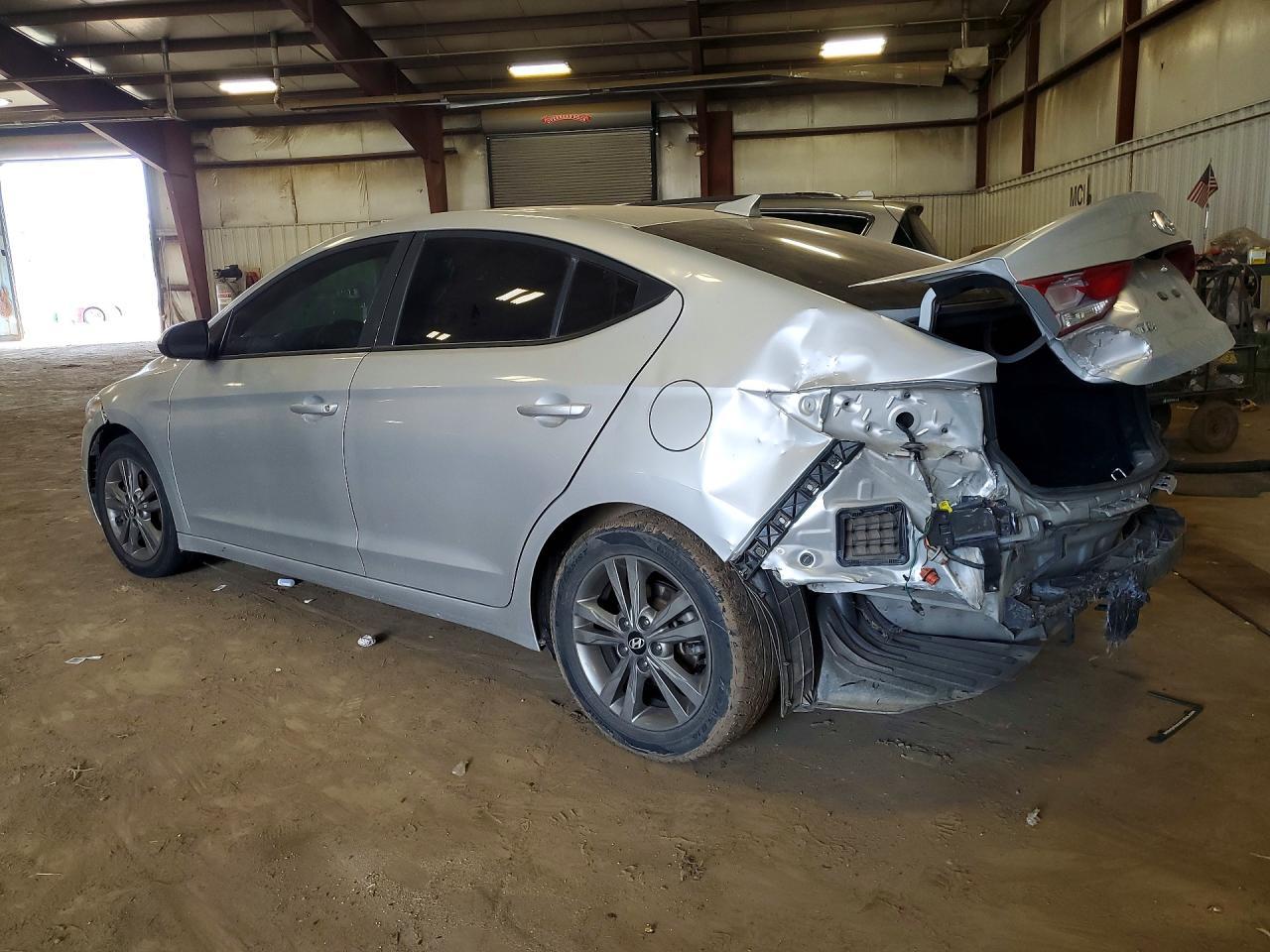 2018 Hyundai Elantra Sel - zdjęcie 2