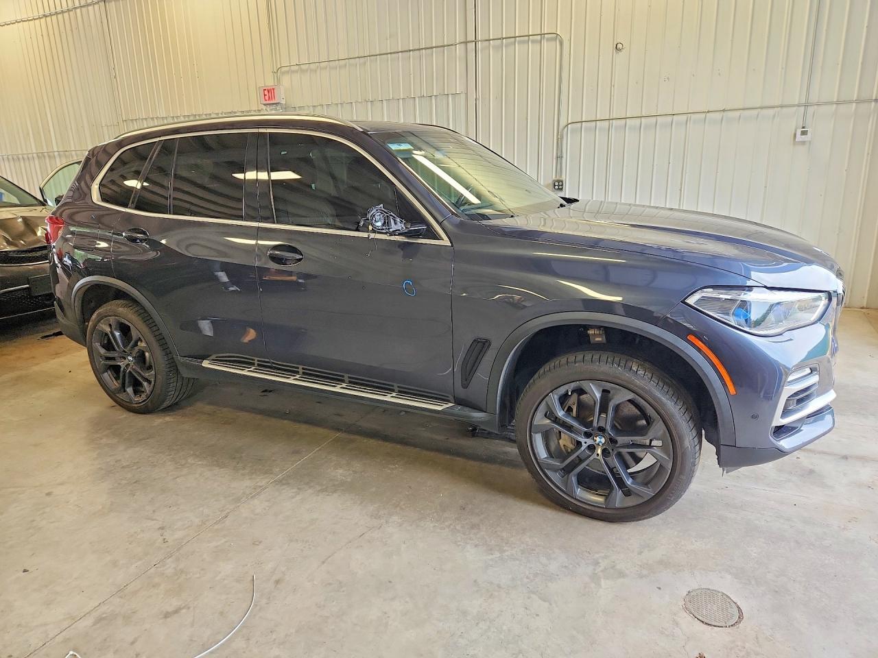 2019 BMW X5 xDrive50I - zdjęcie 4