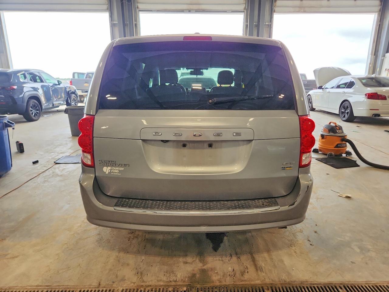 2019 Dodge Grand Caravan Gt - zdjęcie 6