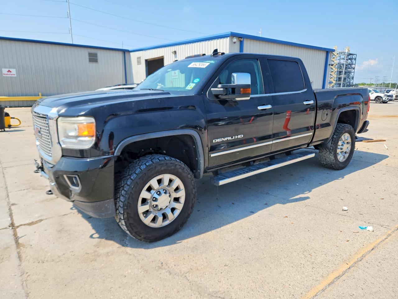 2016 GMC Sierra K2500 Denali - zdjęcie główne