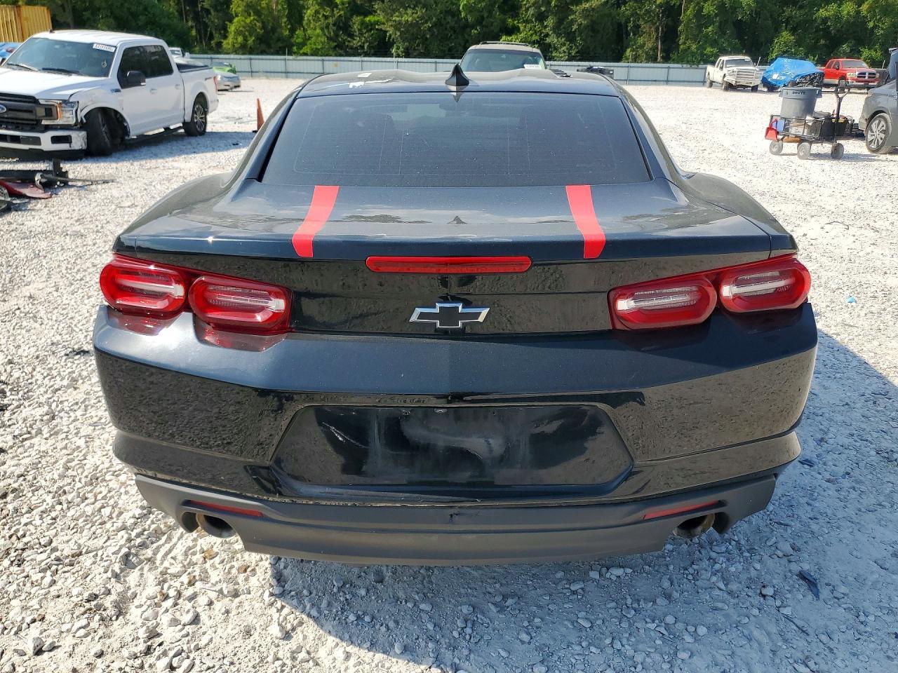 2024 Chevrolet Camaro Ls - zdjęcie 6