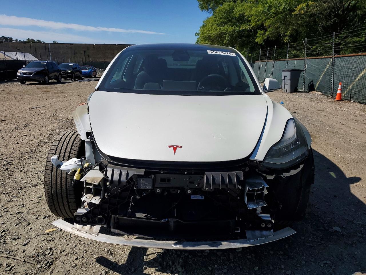 2020 Tesla Model 3 - zdjęcie 5