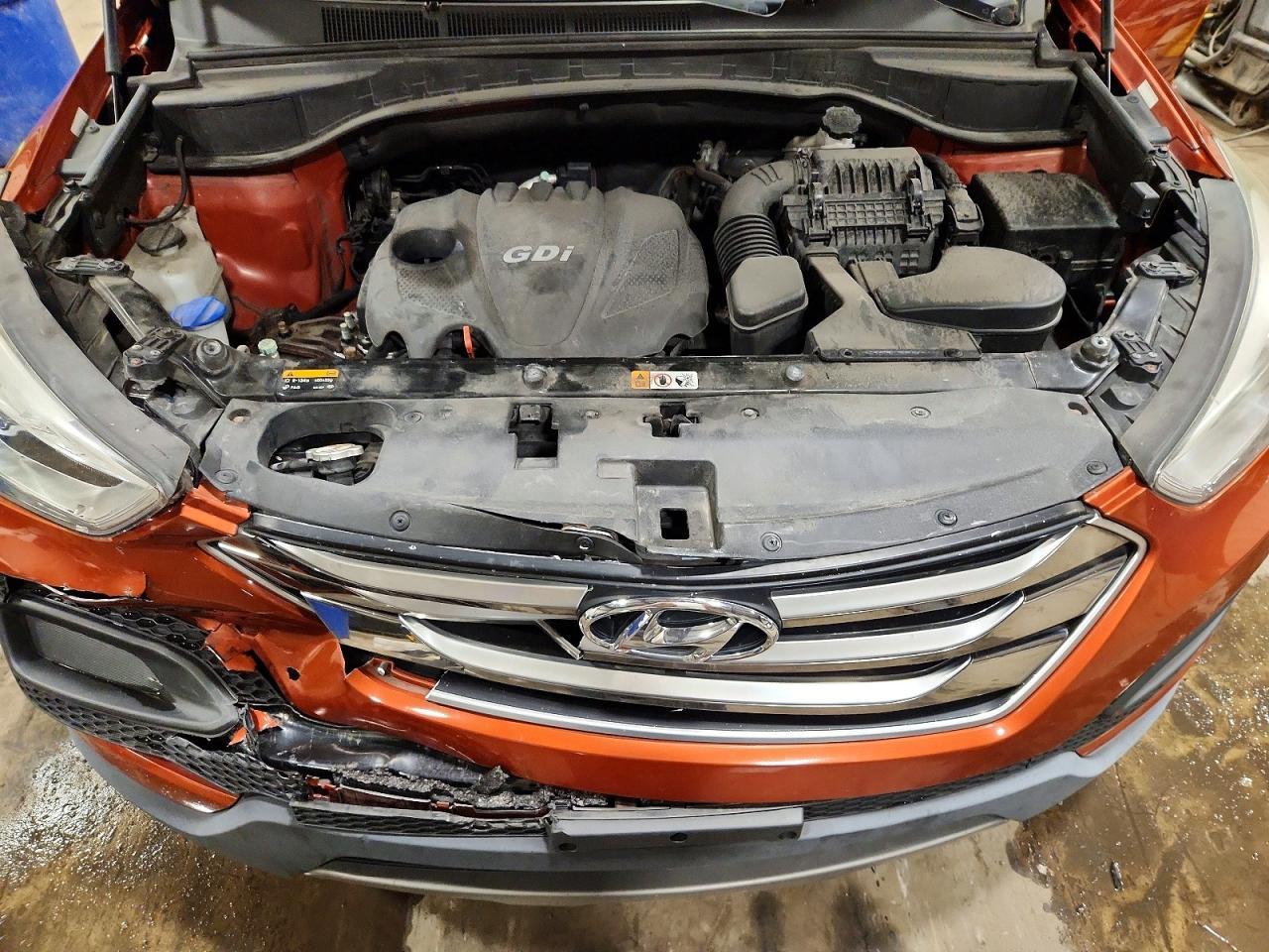 2015 Hyundai Santa Fe Sport 2.4L - zdjęcie 12