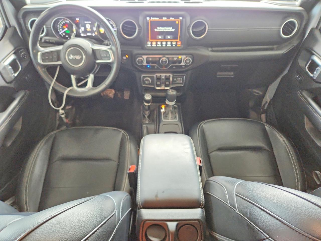 2022 Jeep Wrangler Unlimited Sahara 4Xe - zdjęcie 8