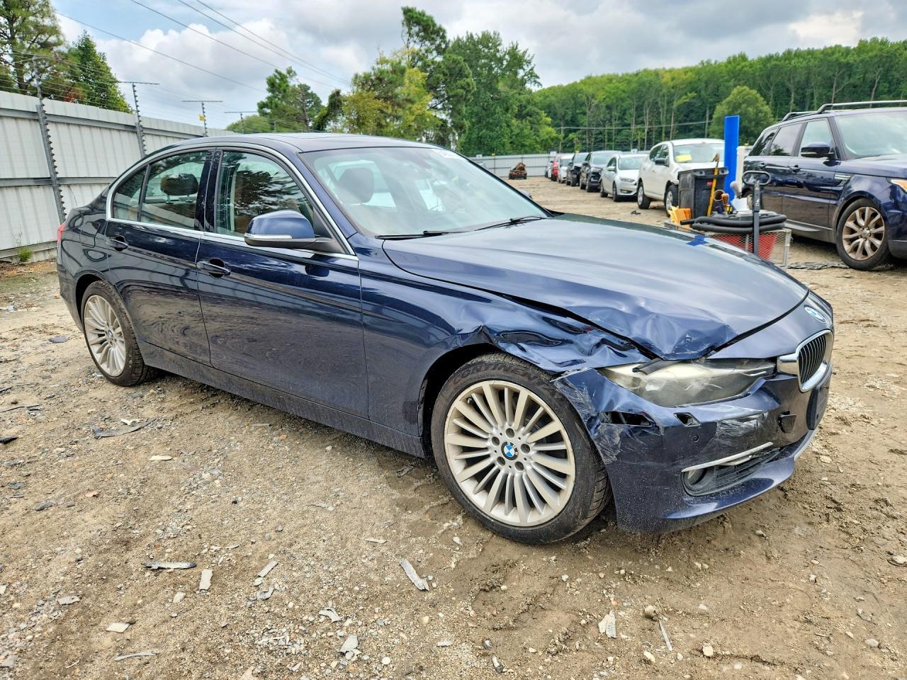 2015 BMW Seria 3 328i - zdjęcie 4