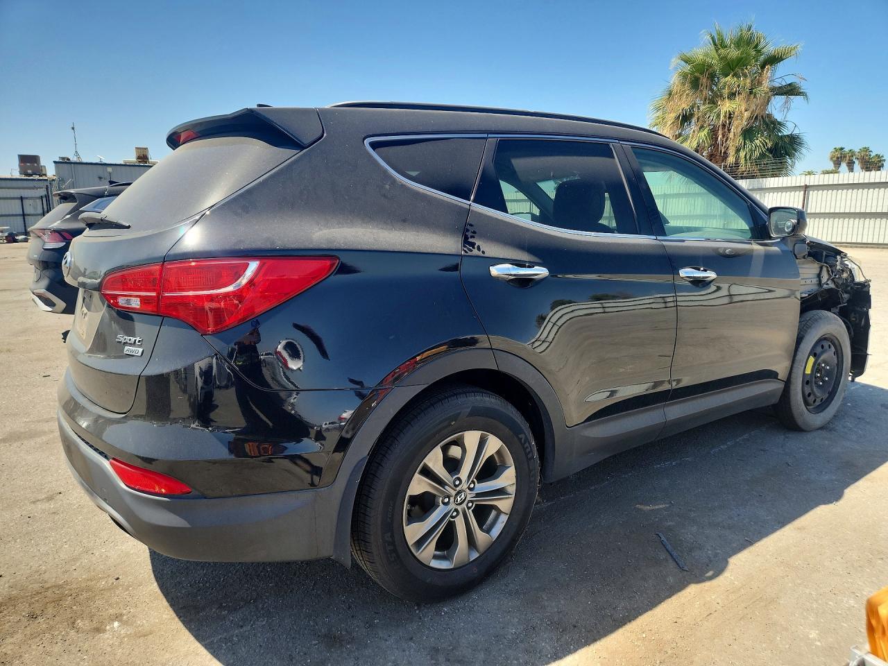 2014 Hyundai Santa Fe Sport 2.4L - zdjęcie 3