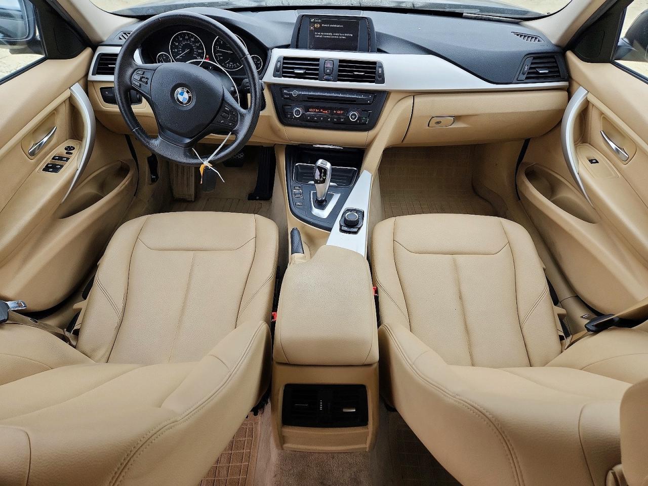 2014 BMW 320 I - zdjęcie 8
