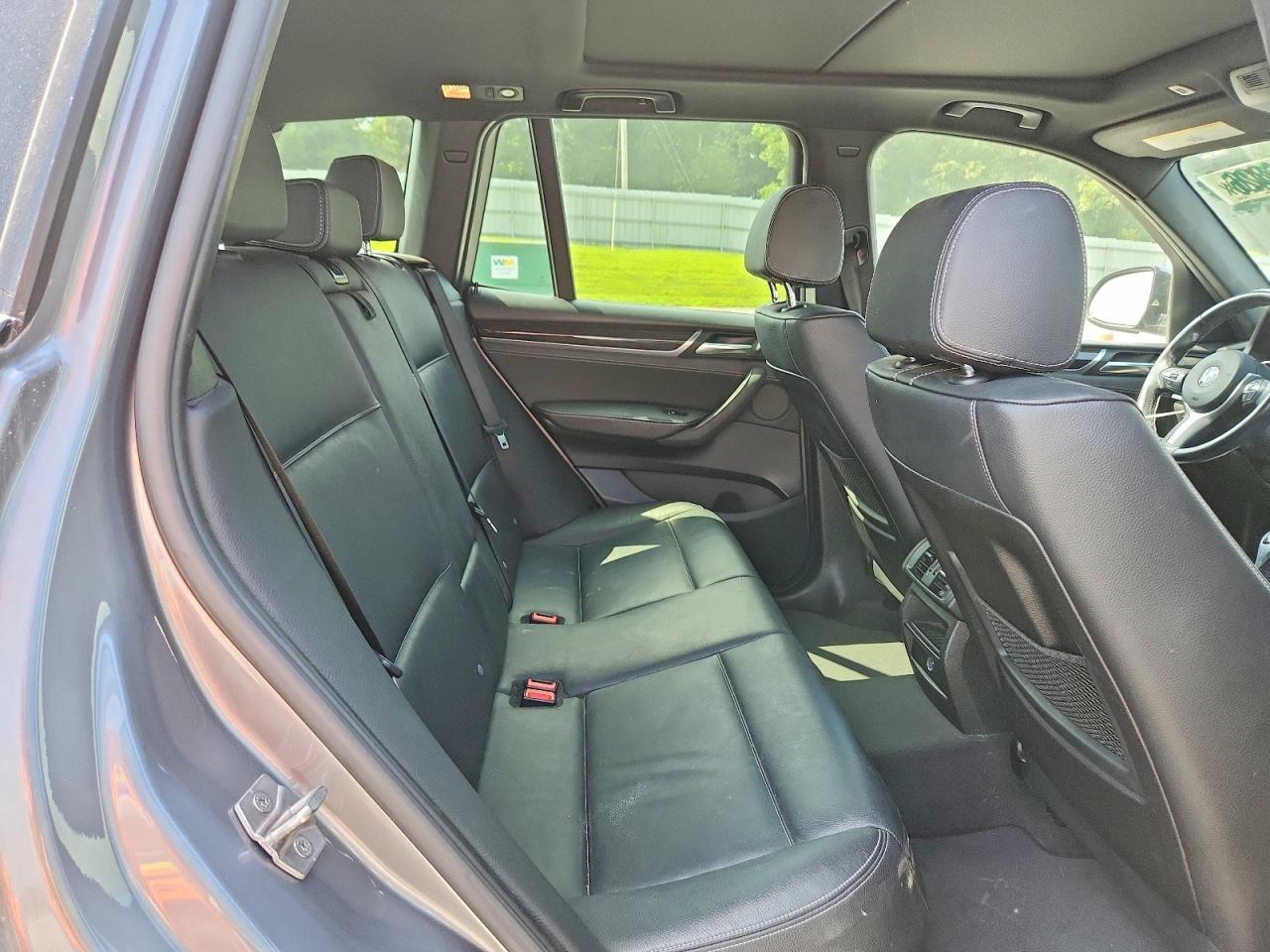 2017 BMW X3 xDrive35I - zdjęcie 11