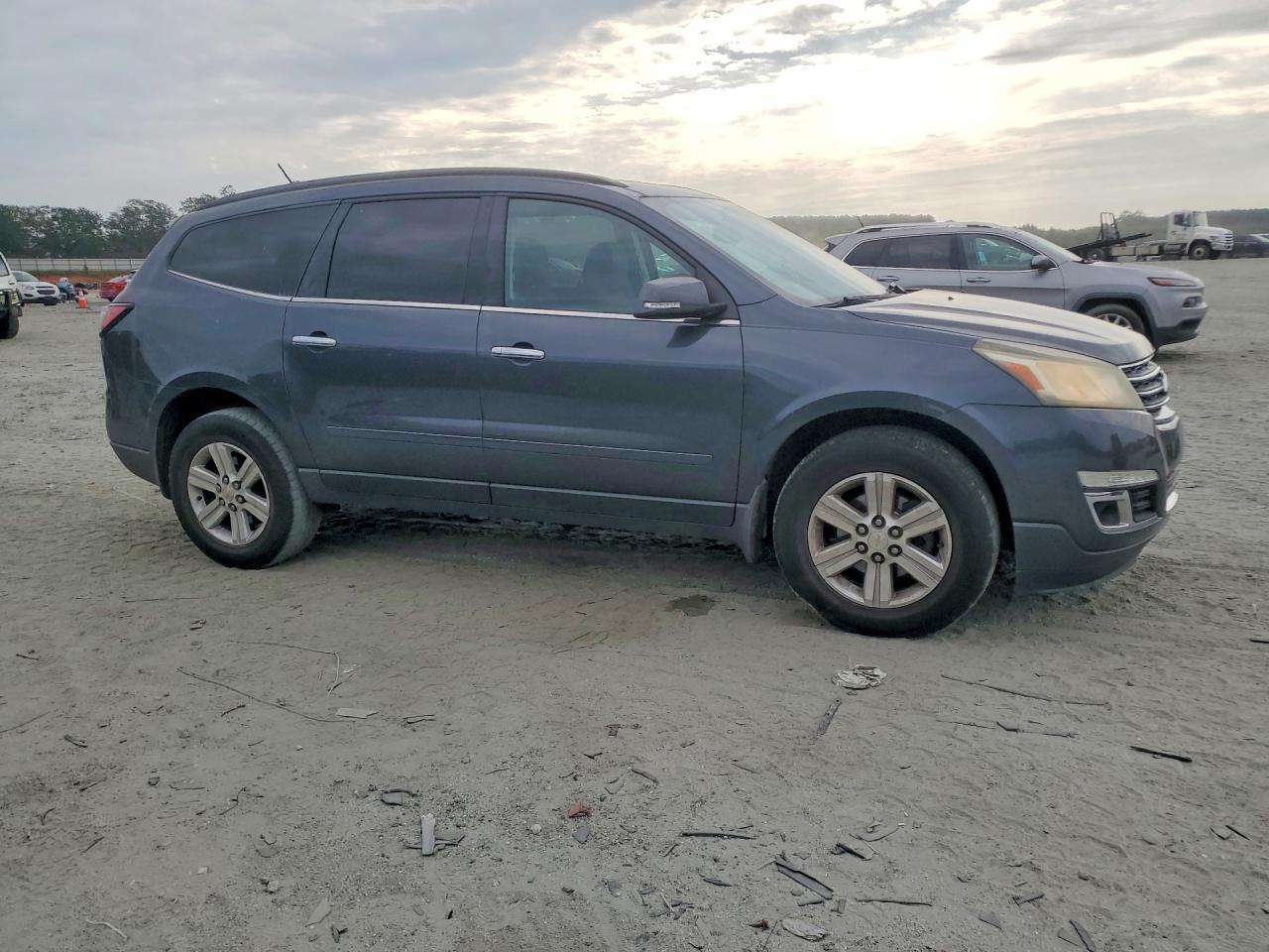 2013 Chevrolet Traverse Lt - zdjęcie 4