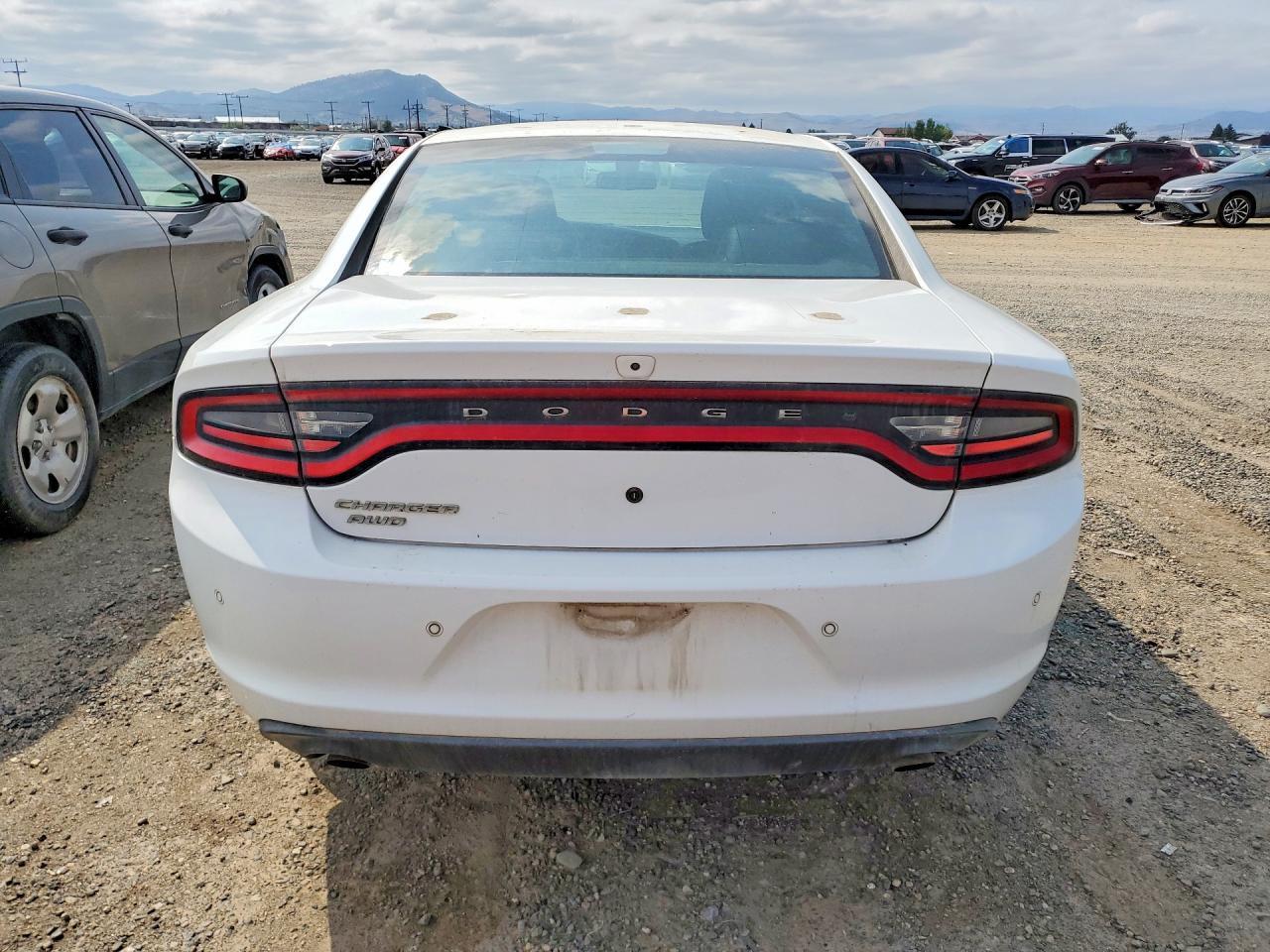 2017 Dodge Charger Police - zdjęcie 6