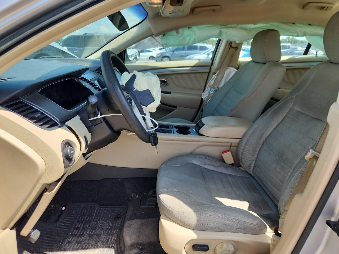2016 Ford Taurus Se - zdjęcie 7