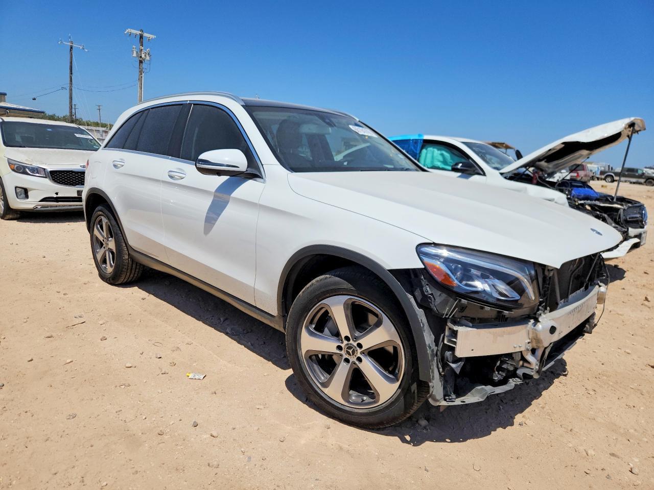 2018 Mercedes-Benz Glc 300 - zdjęcie 4