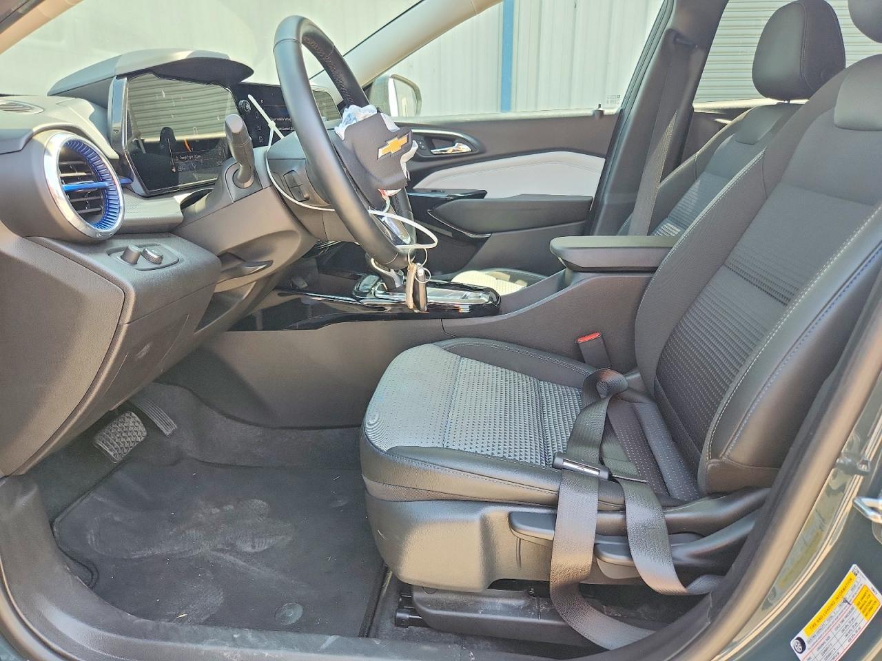 2025 Chevrolet Trax 1Lt - zdjęcie 7