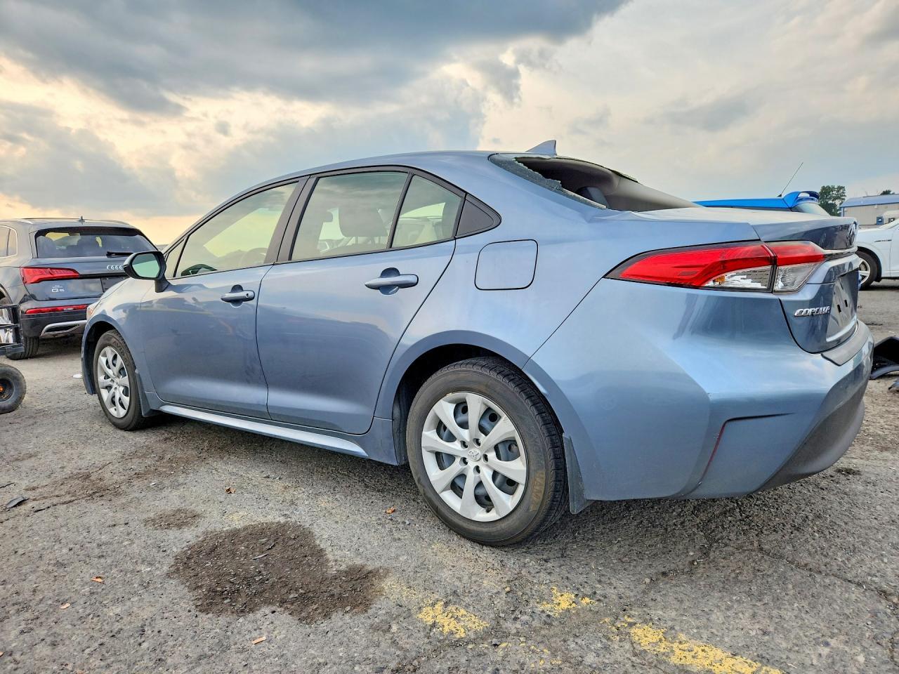 2023 Toyota Corolla Hybrid Le - zdjęcie 2