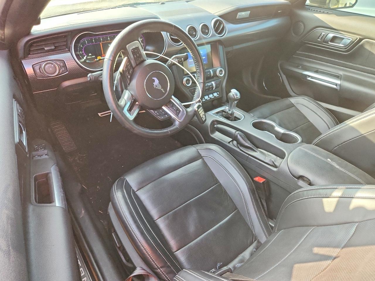 2021 Ford Mustang Gt - zdjęcie 8