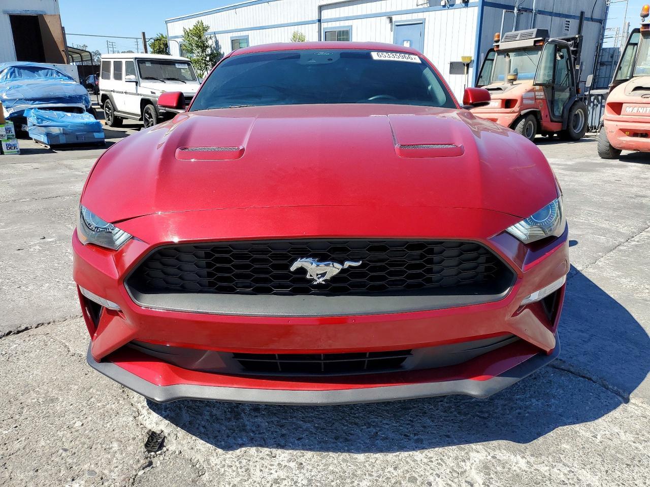 2020 Ford Mustang Gt - zdjęcie 5