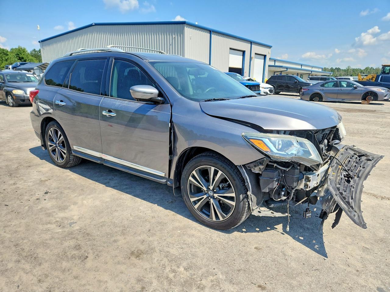 2017 Nissan Pathfinder S - zdjęcie 4