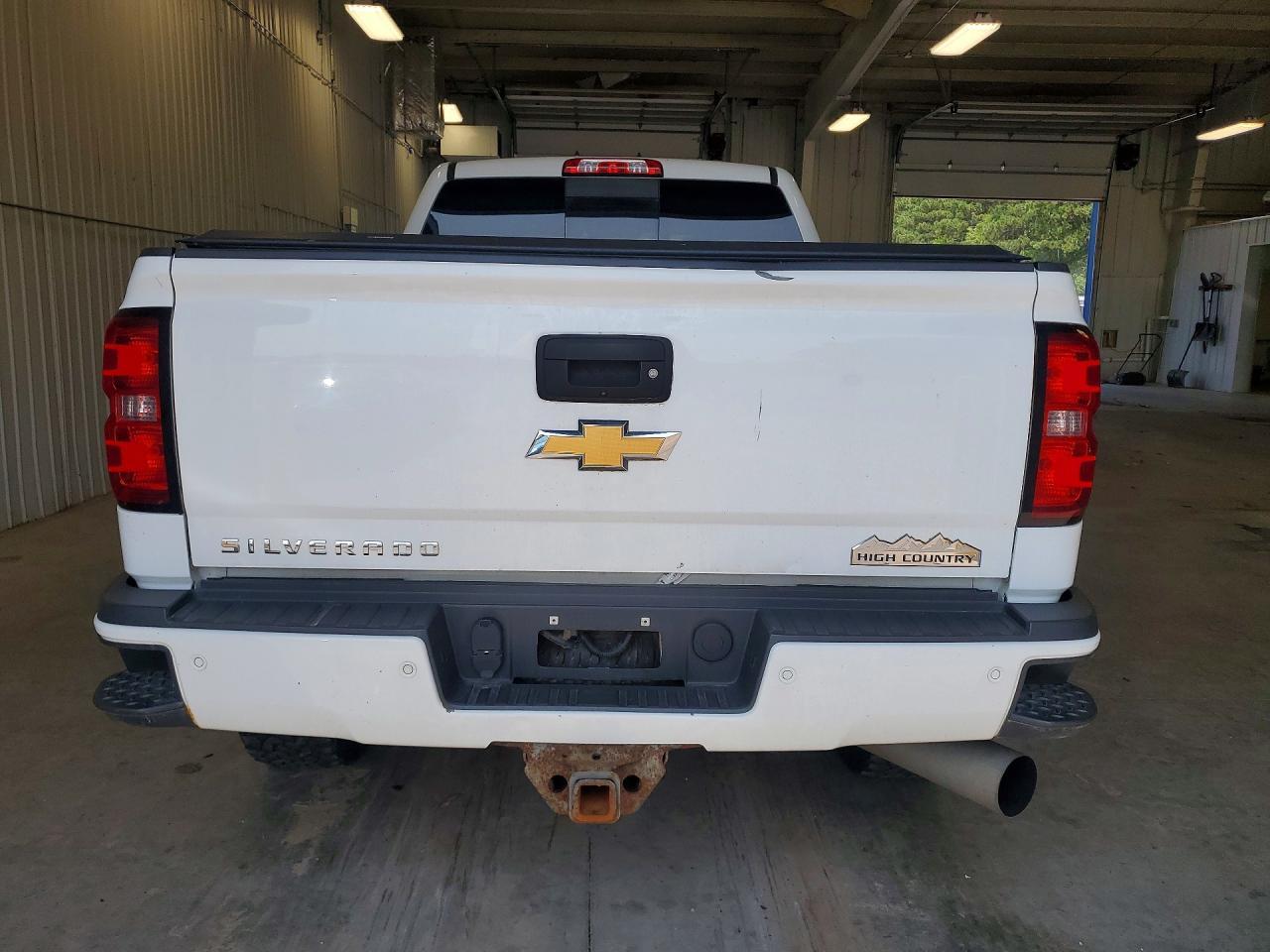 2016 Chevrolet Silverado K2500 High Country - zdjęcie 6