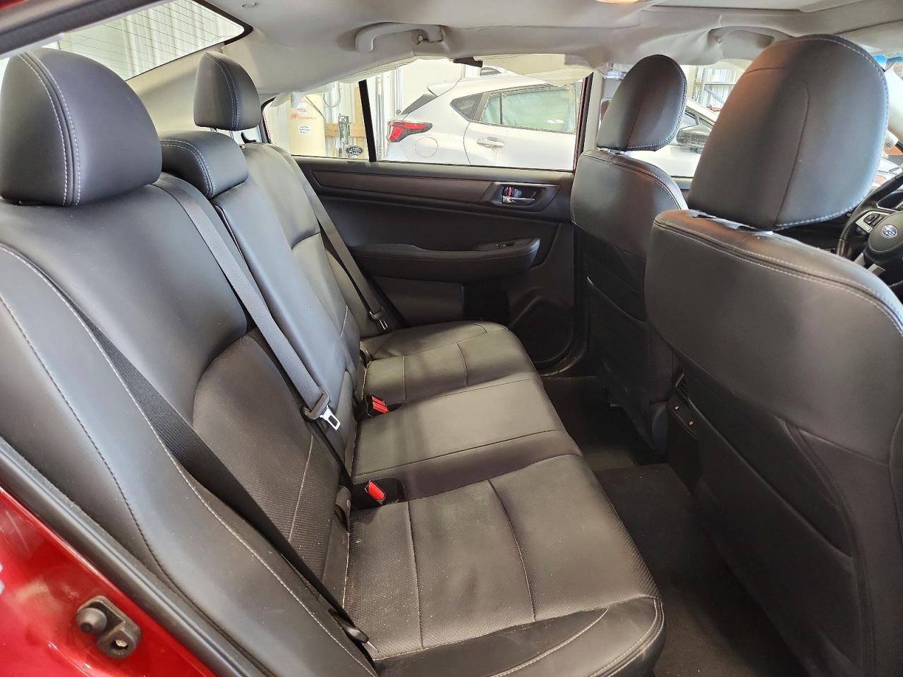 2017 Subaru Legacy 2.5I Limited - zdjęcie 10
